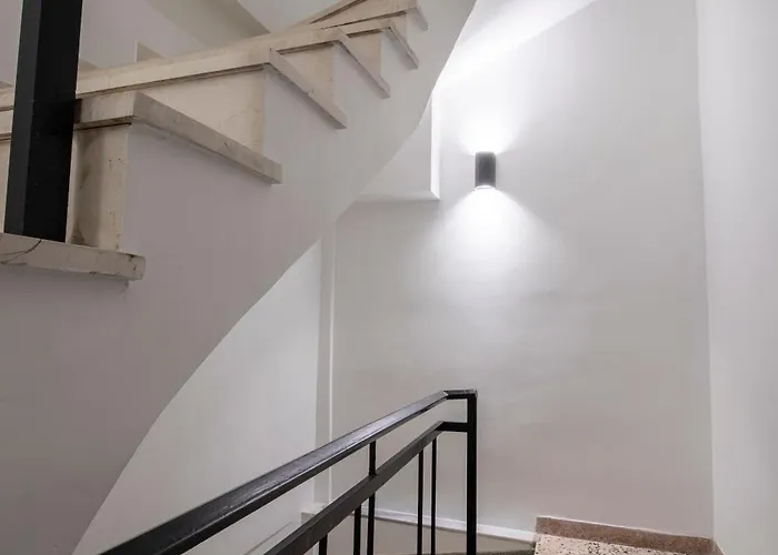 Melina's - Urban Luxury 2-bath With 2 Balconies - Heart Of Chania Appartement La Canée