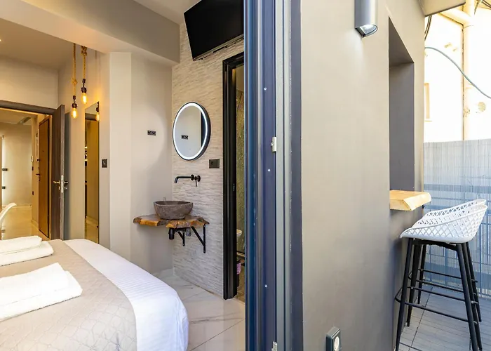 Appartement Melina's - Urban Luxury 2-bath With 2 Balconies - Heart Of Chania