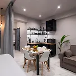 Melina's - Urban Luxury 2-bath With 2 Balconies - Heart Of Chania * Chania (Crete)