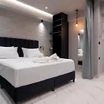 Apartment Melina's - Urban Luxury 2-bath With 2 Balconies - Heart Of Chania