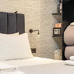 Melina's - Urban Luxury 2-bath With 2 Balconies - Heart Of Chania 干尼亞