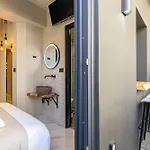 Apartment Melina's - Urban Luxury 2-bath With 2 Balconies - Heart Of Chania