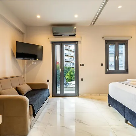 Melina's - Urban Luxury 2br 2bath 2balcony - Heart Of Chania, Private Parking Available 800m * Chania (Crete)
