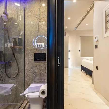 Melina's - Urban Luxury 2br 2bath 2balcony - Heart Of Chania, Private Parking Available 800m * Chania (Crete)