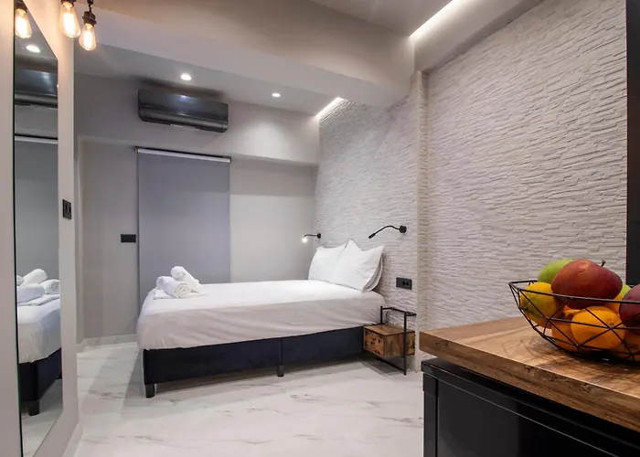 Апартаменты Melina's - Urban Luxury 2-bath With 2 Balconies - Heart Of Chania