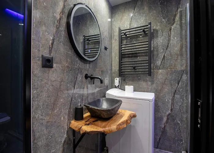 Апартаменты Melina's - Urban Luxury 2-bath With 2 Balconies - Heart Of Chania Ханья