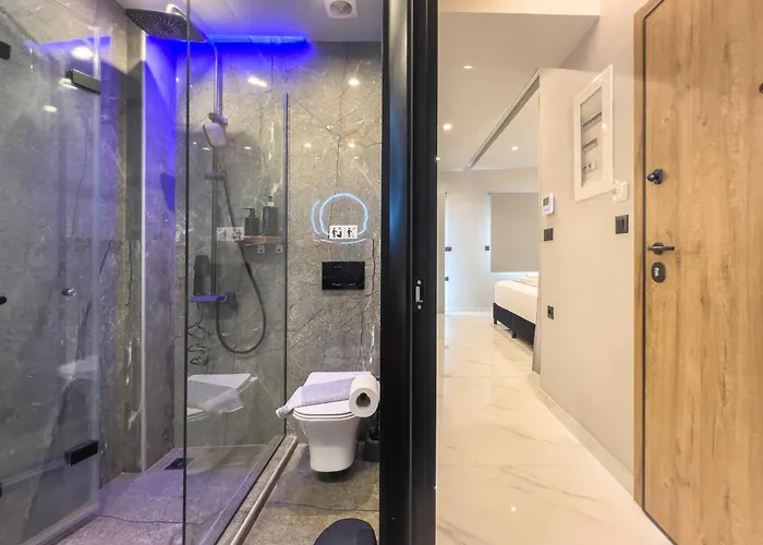 Melina's - Urban Luxury 2-bath With 2 Balconies - Heart Of Chania Апартаменты