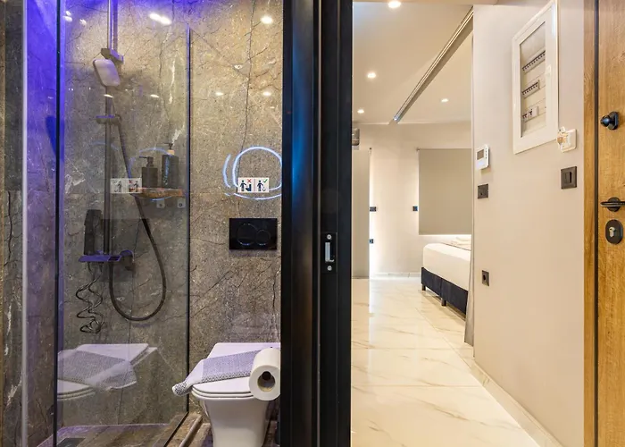 Melina's - Urban Luxury 2-bath With 2 Balconies - Heart Of Chania * Ханья