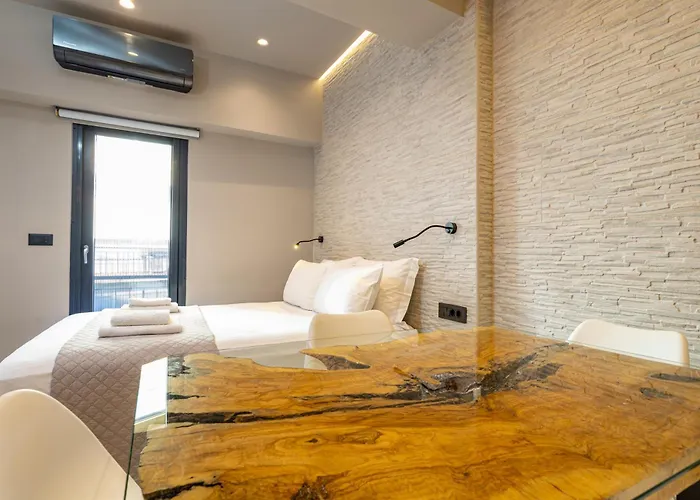 Melina's - Urban Luxury 2-bath With 2 Balconies - Heart Of Chania Διαμέρισμα